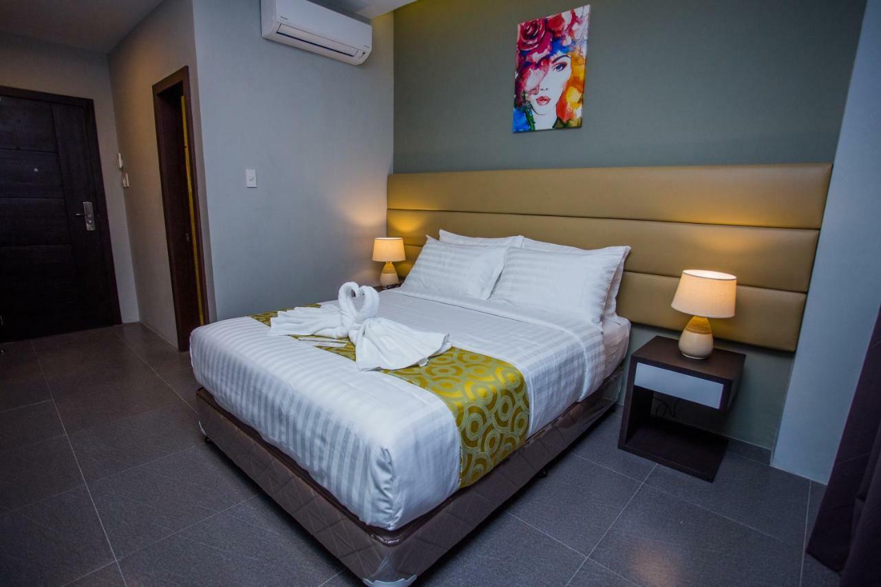 Hotel Costa Brava Tacloban Exteriör bild