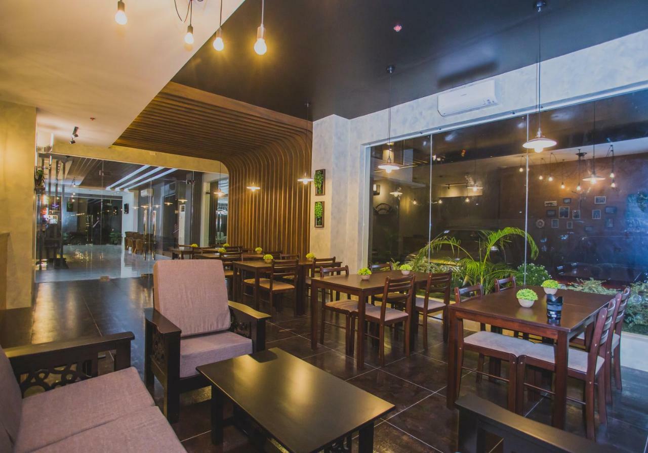 Hotel Costa Brava Tacloban Exteriör bild